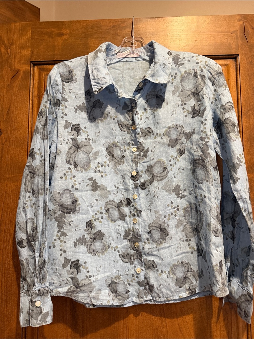Cut loose blue floral  button down